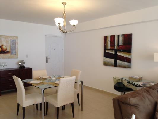 Pacific Blue, Área Metropolitana