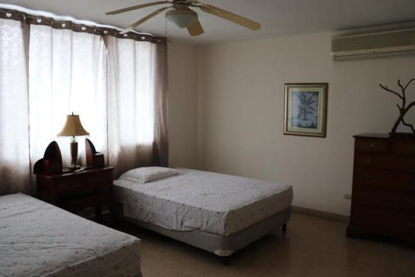 , Apartamento en alquiler en Avenida Balboa | P1802493