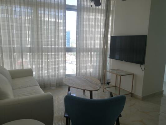 Bayfront  Tower, Área Metropolitana