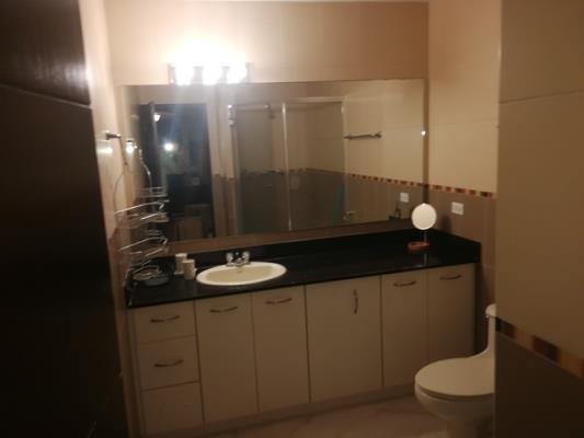 Bayfront  Tower, apartamento