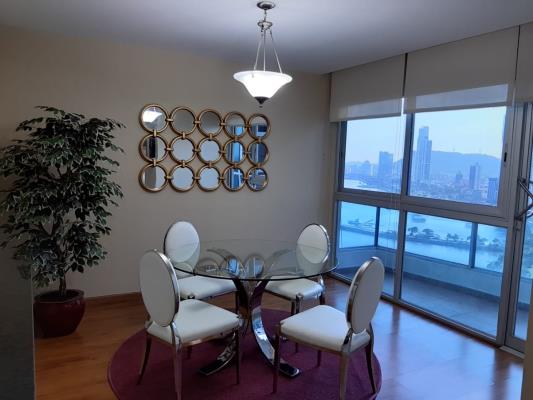 Bayfront  Tower, Área Metropolitana