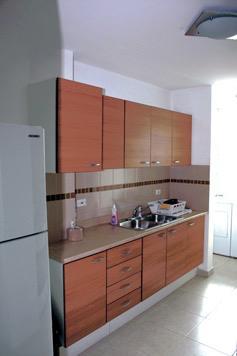 44 & PARK, Bella Vista