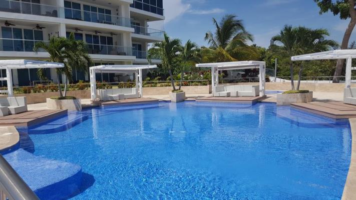 Santa Clara Residences, Antón