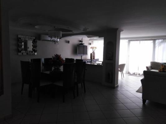 , Casa en venta en San Francisco | P1915368