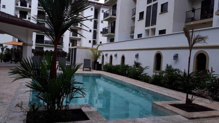 Embassy  Village, Curundú