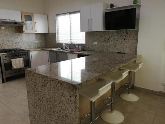 , Amelia Denis De Icaza