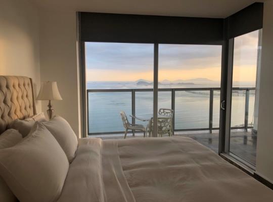 Yoo Panama, Avenida Balboa