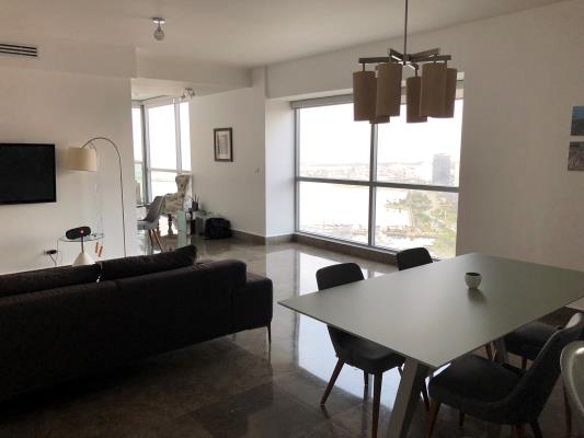 Yoo Panama, Avenida Balboa