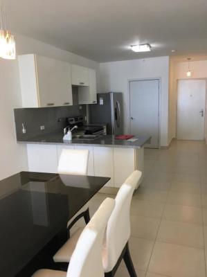 , Apartamento en alquiler en Avenida Balboa | P1931419