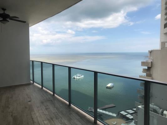 Grand Tower, Área Metropolitana