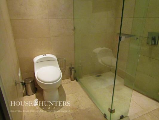 Trump Tower, Área Metropolitana