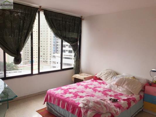 Pacific Hills, apartamento