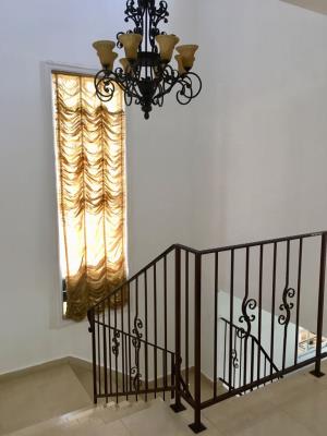 Golden Springs, San Miguelito