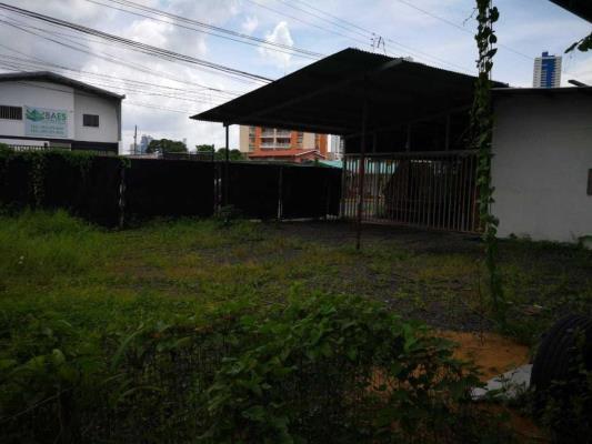 , Terreno en venta en Parque Lefevre | P1997072