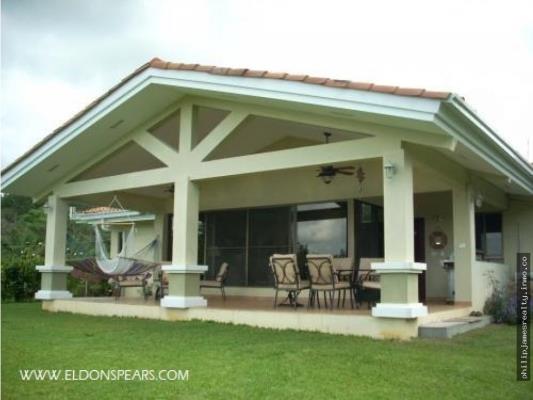 Brisas de Los Lagos, La Chorrera