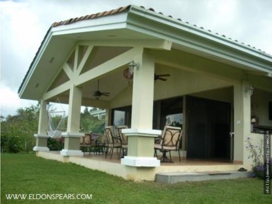 Brisas de Los Lagos, La Chorrera