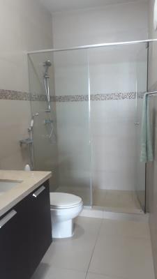 Oceanaire, Punta Pacifica