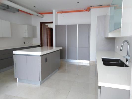 Azalea, Área Metropolitana