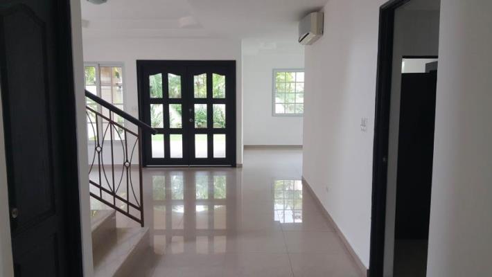 , Casa en alquiler en Juan Diaz | P2024624