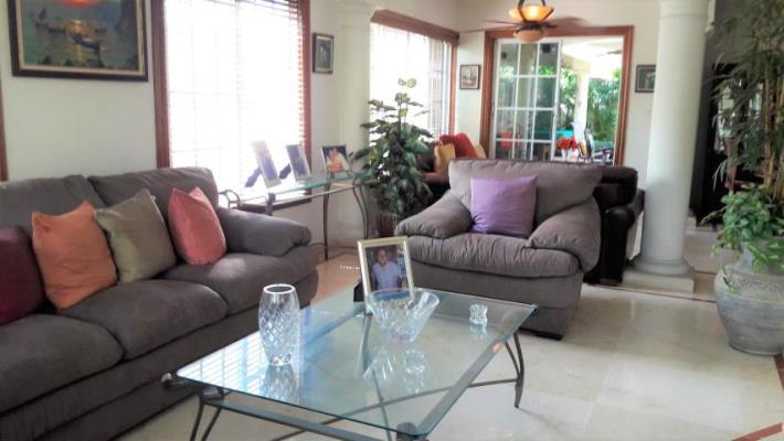 , Área Metropolitana