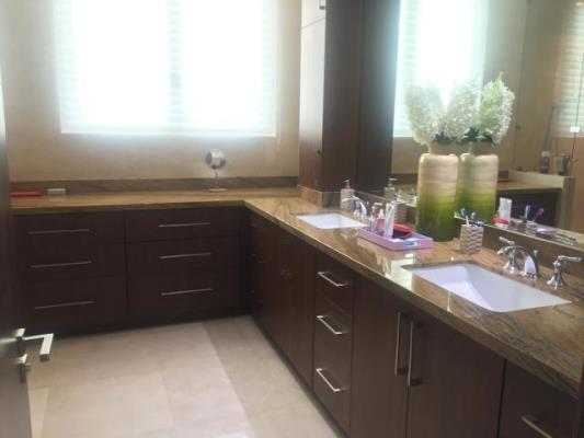 , Apartamento en alquiler en Santa Maria | P2036503