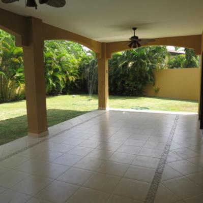 , Casa en alquiler en Costa del Este | P2036776