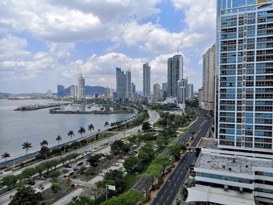 Los Delfines, Apartamento en alquiler en Avenida Balboa | Los Delfines -  P2038246