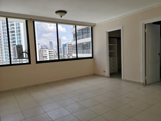 Los Delfines, apartamento