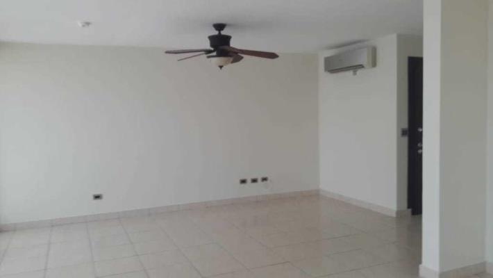 , Apartamento en alquiler en Pueblo Nuevo | P2040178