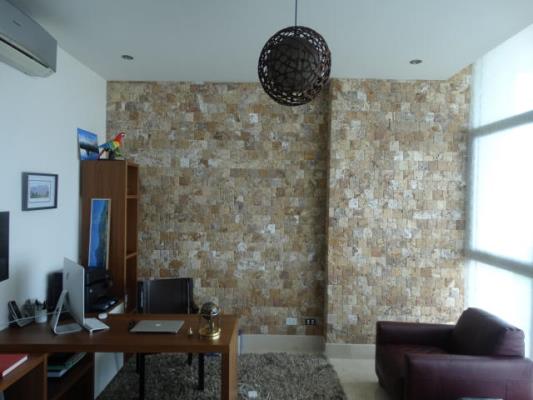 Ten Tower, Área Metropolitana