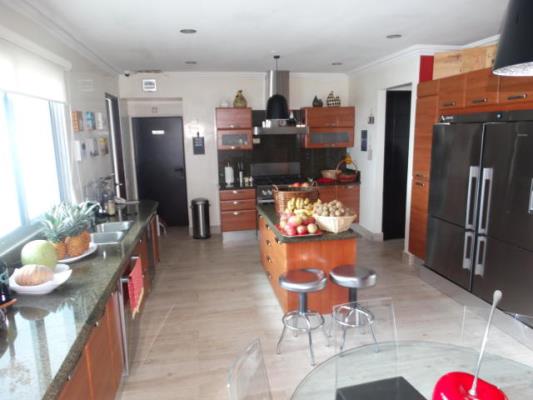 Ten Tower, apartamento