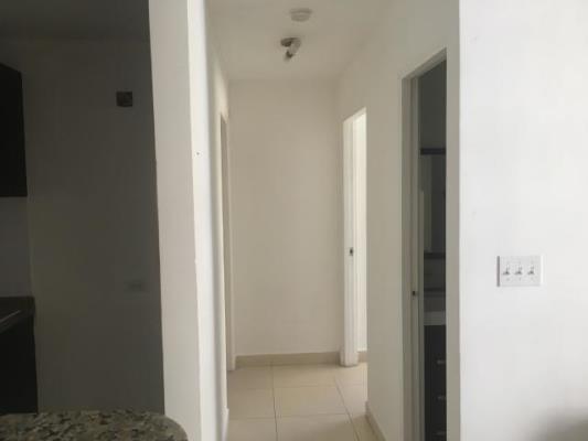 La Toscana, Área Metropolitana