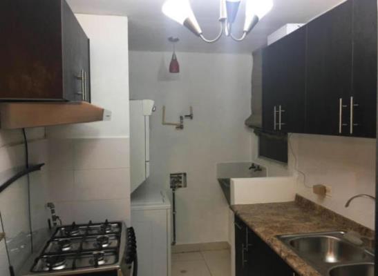 La Toscana, Área Metropolitana