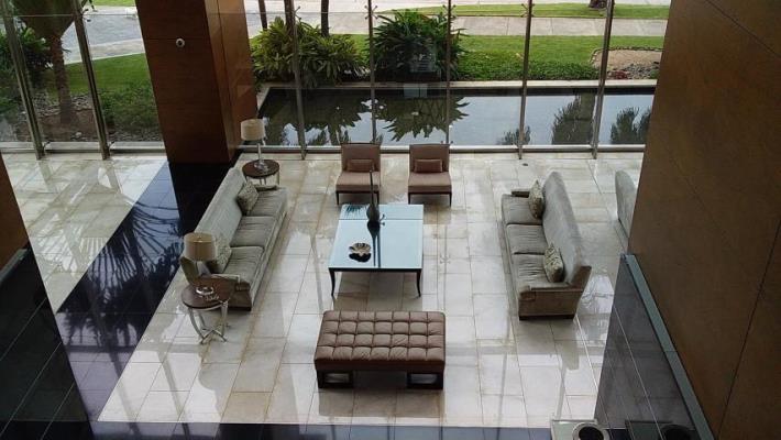 Ten Tower, Área Metropolitana