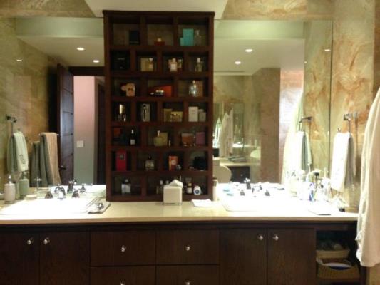 Camino de cruces, casa