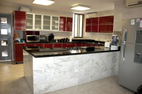 Perla del Pacifico, apartamento