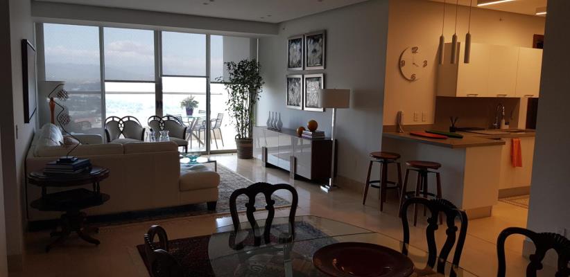 Greenview, Área Metropolitana