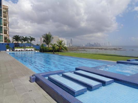 Grand Tower, Área Metropolitana