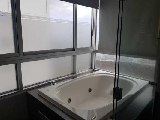 Altamar del Este, Costa del Este