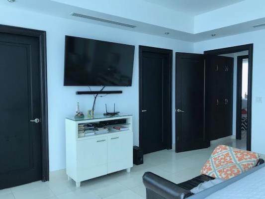 Ocean One , Costa del Este