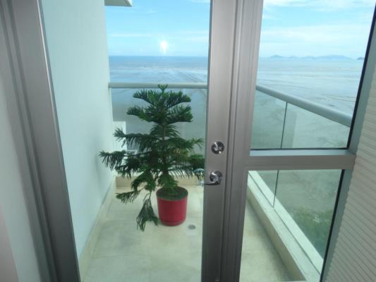 Ten Tower, Costa del Este