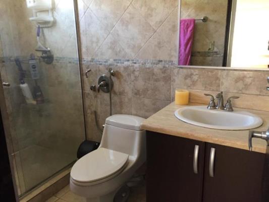 , Casa en alquiler en Betania | P2103178