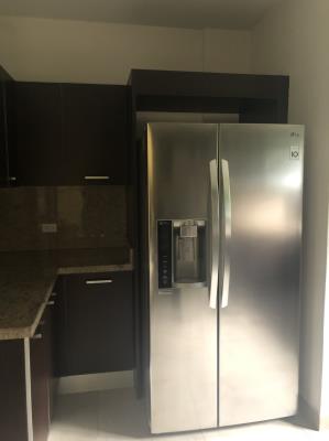 Embassy Village, Ancón