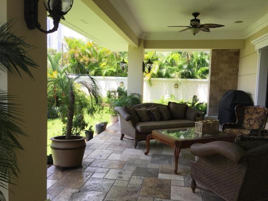 Las Camelias, Casa en alquiler en Costa del Este | Las Camelias -  P2107889