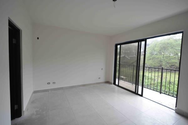 Embassy Club, Ancón