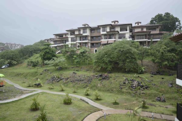 Embassy Club, Ancón