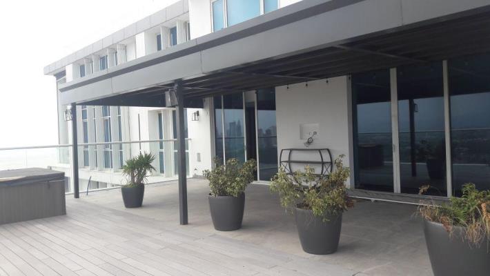 Santorini, Área Metropolitana