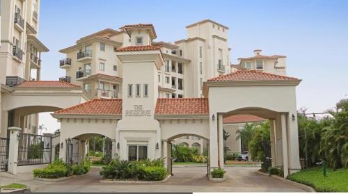 The Reserve, Juan Diaz