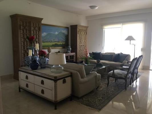 The Reserve, Juan Diaz