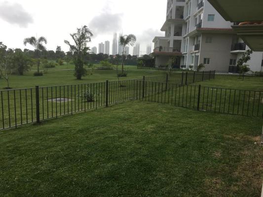 The Reserve, Juan Diaz